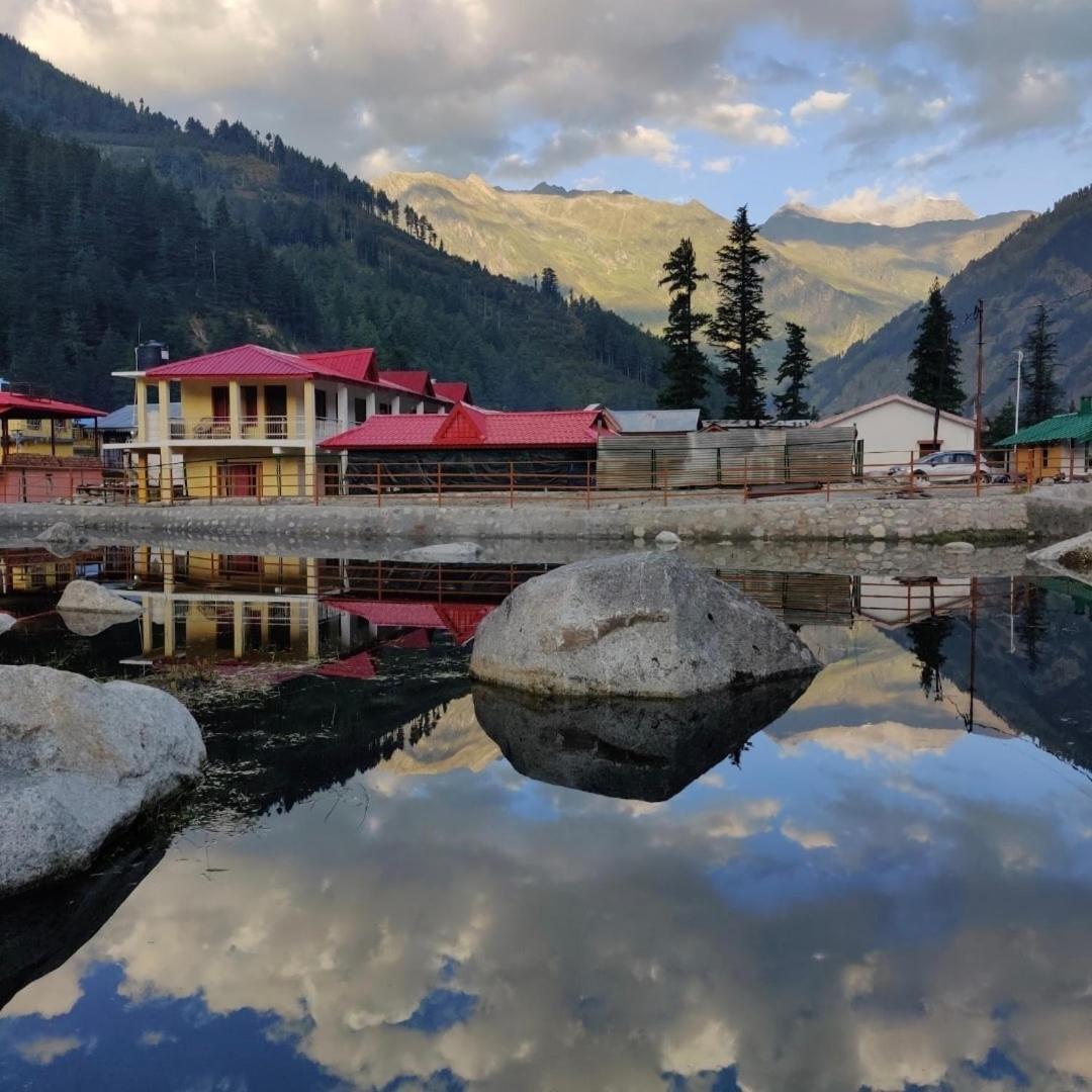 Hotel Snow Valley Harsil Esterno foto